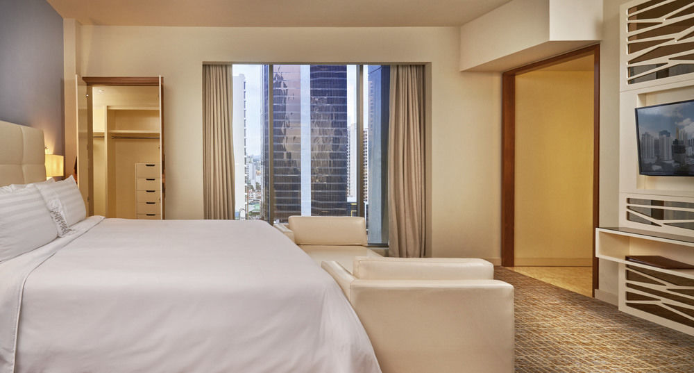 Global Hotel Panama Exterior foto A guest room at The Westin Tokyo